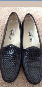 Trotters DORY Woven Rich Black Leather Loafers 7.5